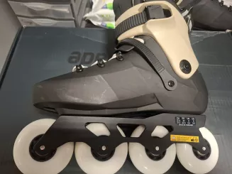 Rolki Rollerblade Twister XT black/sand/red 42/42.5 - 4