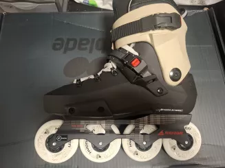Rolki Rollerblade Twister XT black/sand/red 42/42.5 - 6