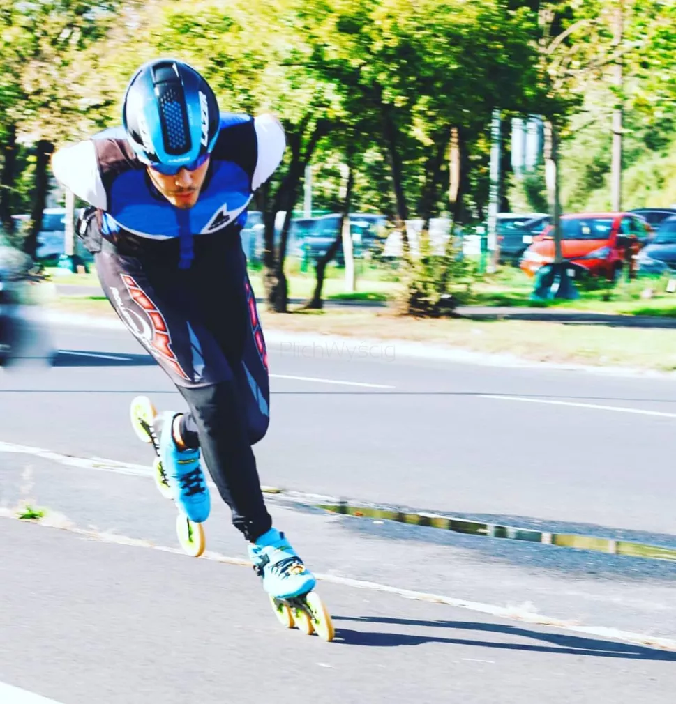 Indywidualna lekcja jazdy szybkiej na rolkach
