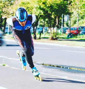 Indywidualna lekcja jazdy szybkiej na rolkach